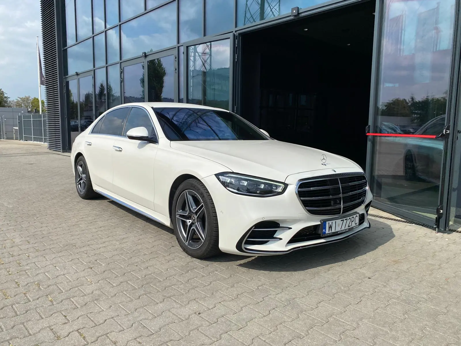 Wypożyczalnia samochodów klasy premum